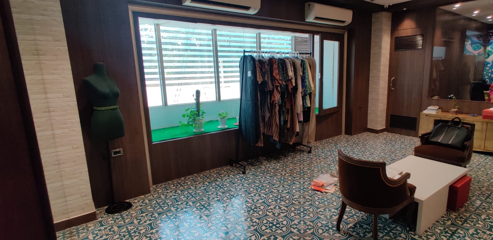 Office Space Fully Furnished in Raghuvanshi Mills , Lower Parel